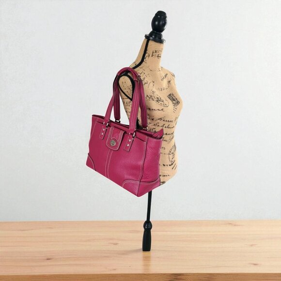 Coach Hamptons turnlock Satchel in hot pink - Picture 3 of 12